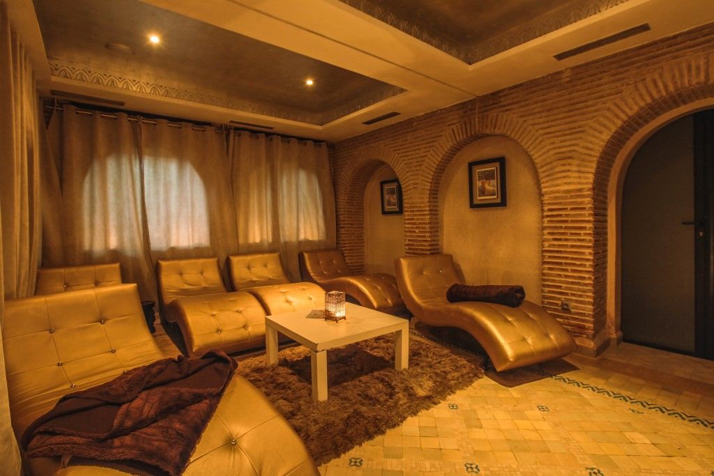 هيفيرنادج فندق وسبا مراكش المظهر الخارجي الصورة A Moroccan lounge